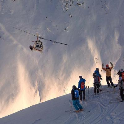 heli-skiing-excluisve-trips-04.jpg